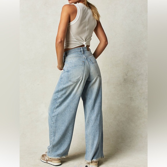 Free People Slouchy Jeans, 29 - Picture 3 of 4